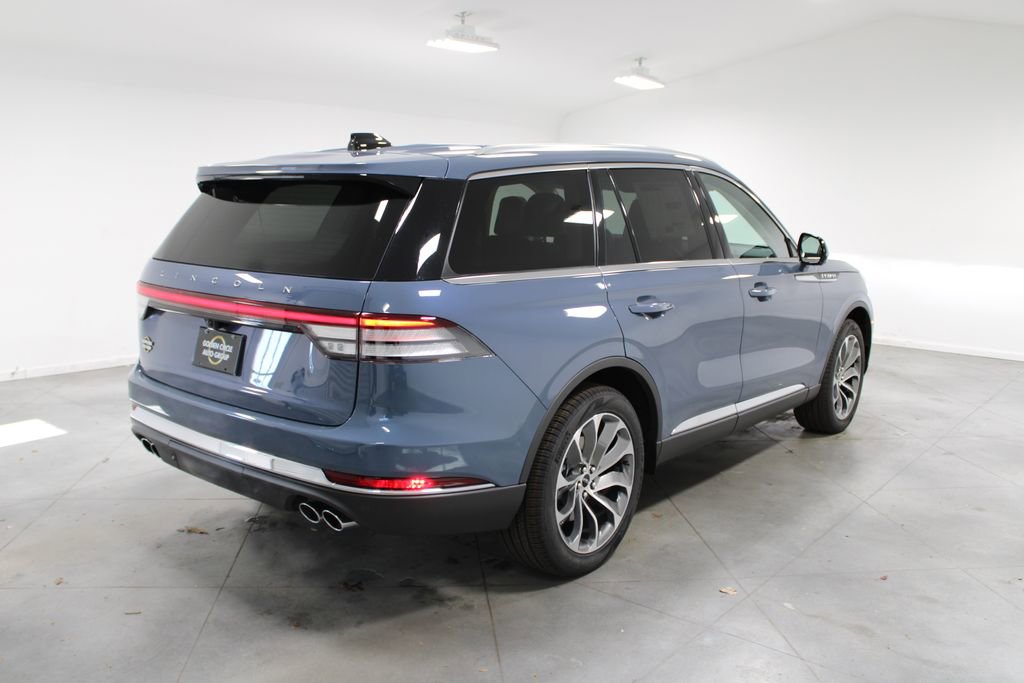 New 2026 Lincoln Aviator Reserve image 8