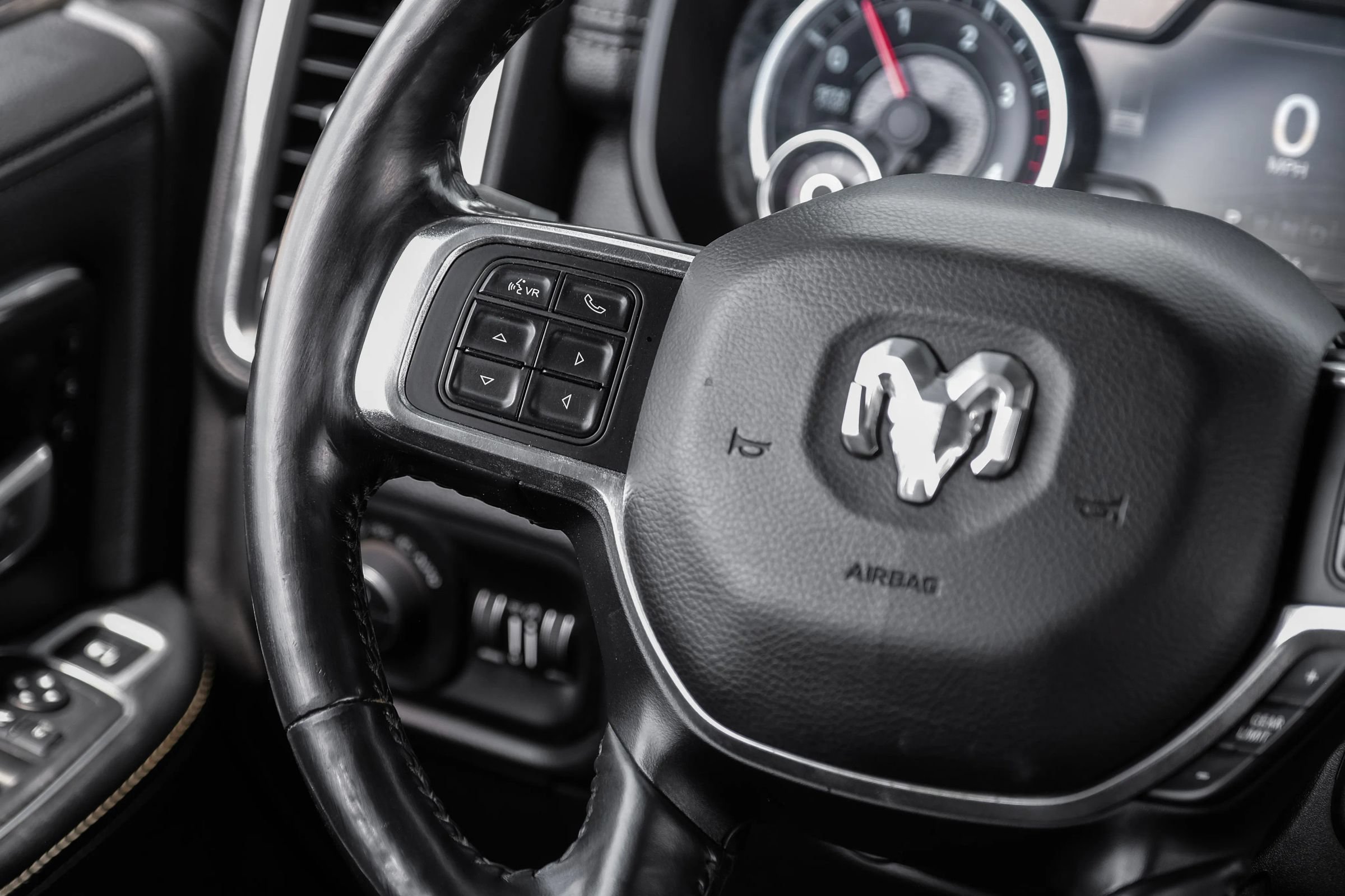 Used 2019 RAM 3500 Laramie AWD/4WD image 20