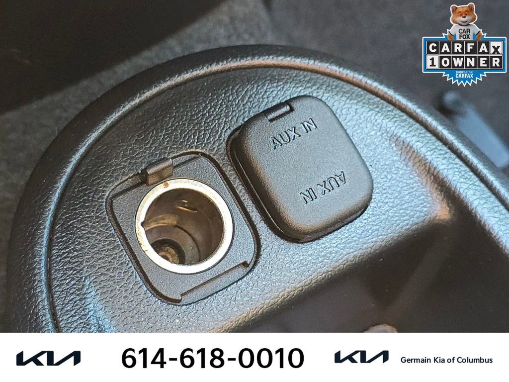 Used 2012 MAZDA MAZDA2 Touring image 32