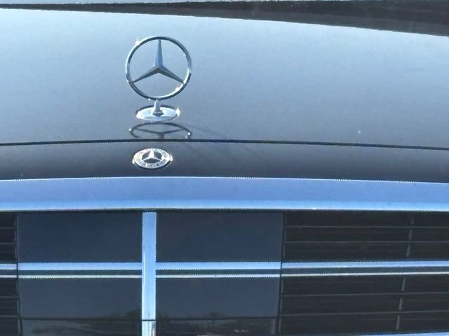 Used 2024 Mercedes-Benz S 580 4MATIC Sedan image 3