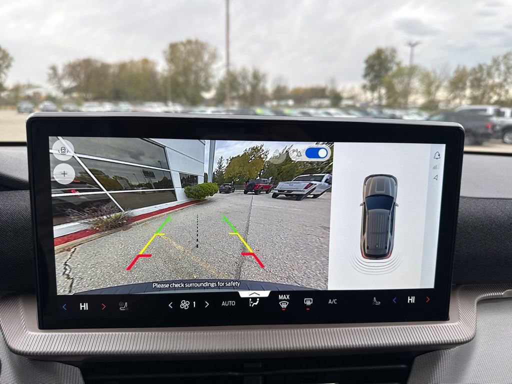 New 2026 Ford Explorer Active w/ Active Comfort Package image 15