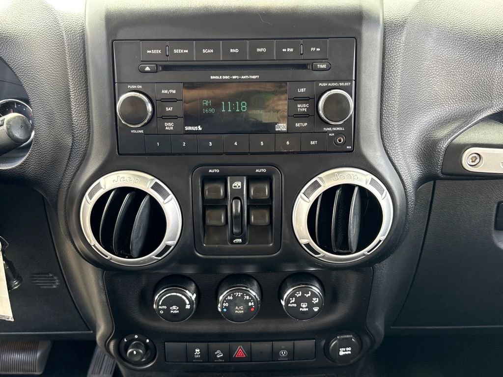 Used 2013 Jeep Wrangler Unlimited Sahara w/ Trailer Tow Group image 24