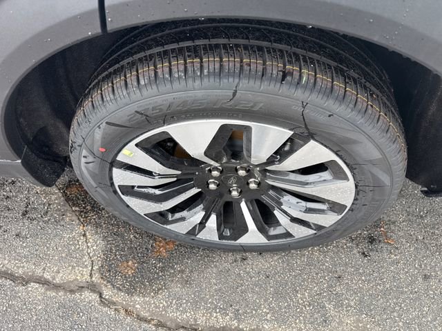 New 2026 Ford Explorer Platinum image 14