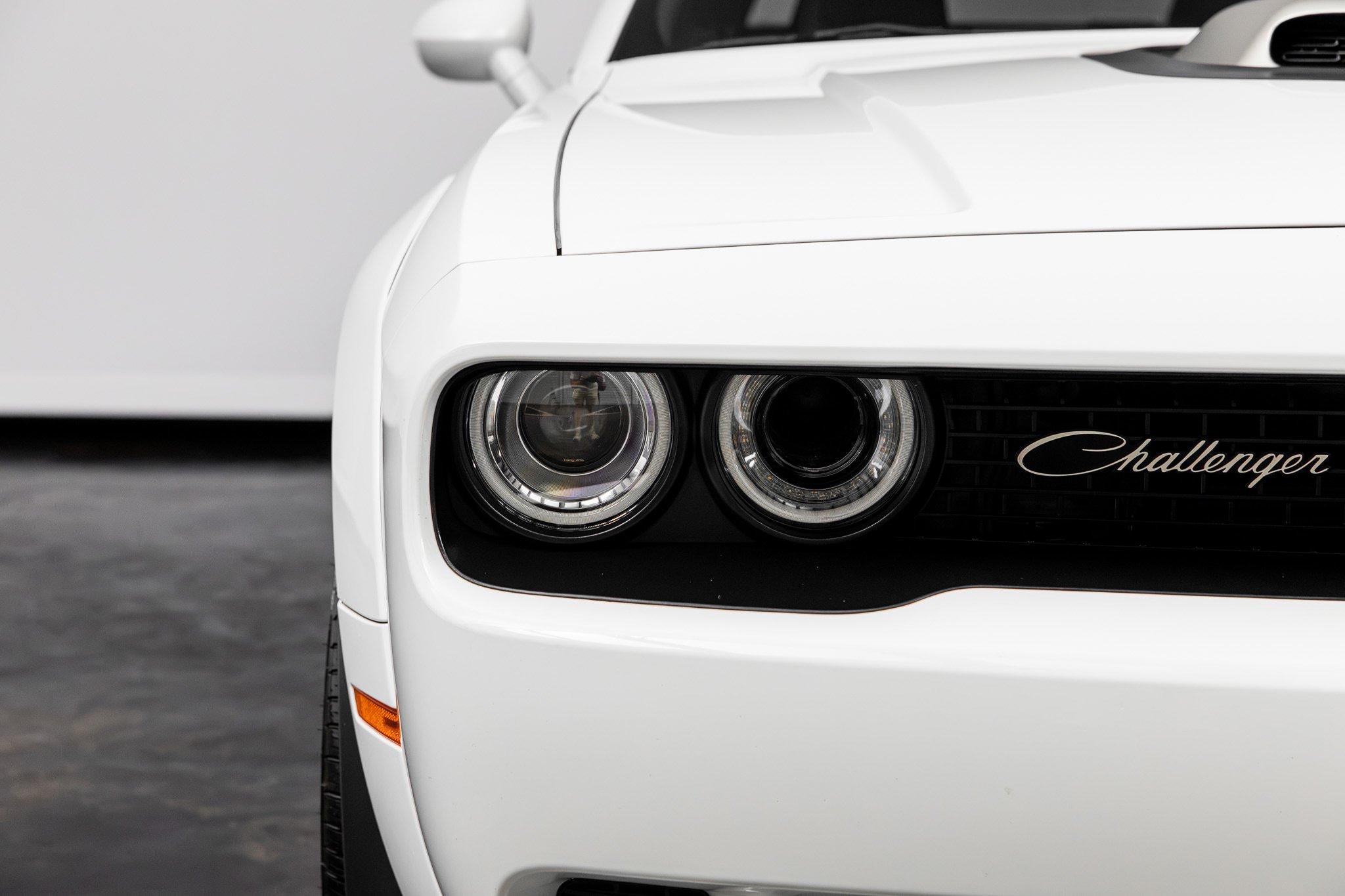 Used 2023 Dodge Challenger R/T Scat Pack RWD image 3