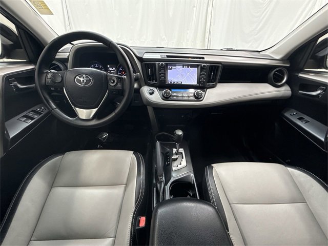 Used 2018 Toyota RAV4 XLE image 21