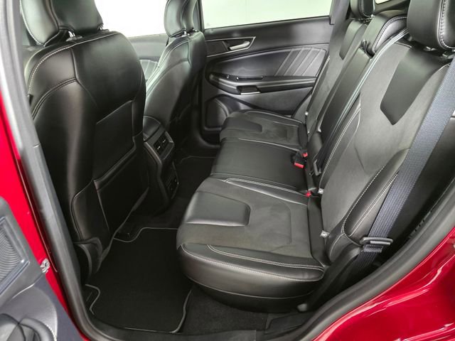Certified 2019 Ford Edge ST w/ Equipment Group 401A AWD/4WD image 18
