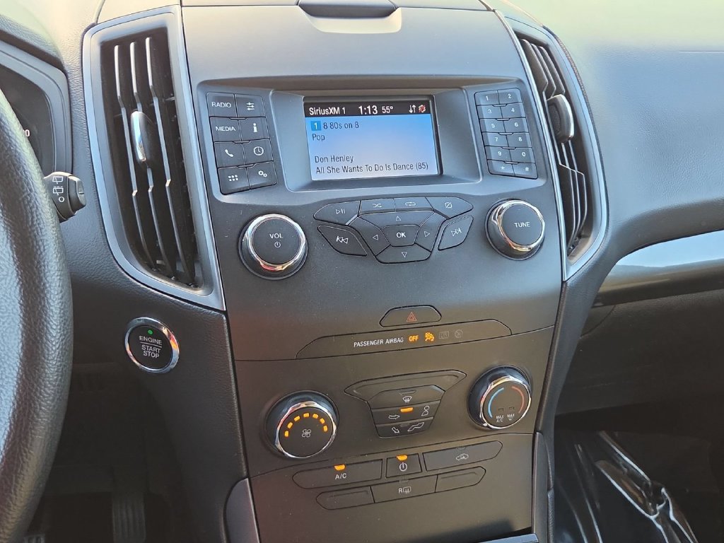 Used 2019 Ford Edge SE FWD image 21