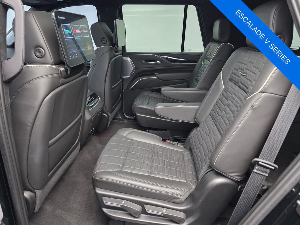 Used 2024 Cadillac Escalade V AWD/4WD image 14