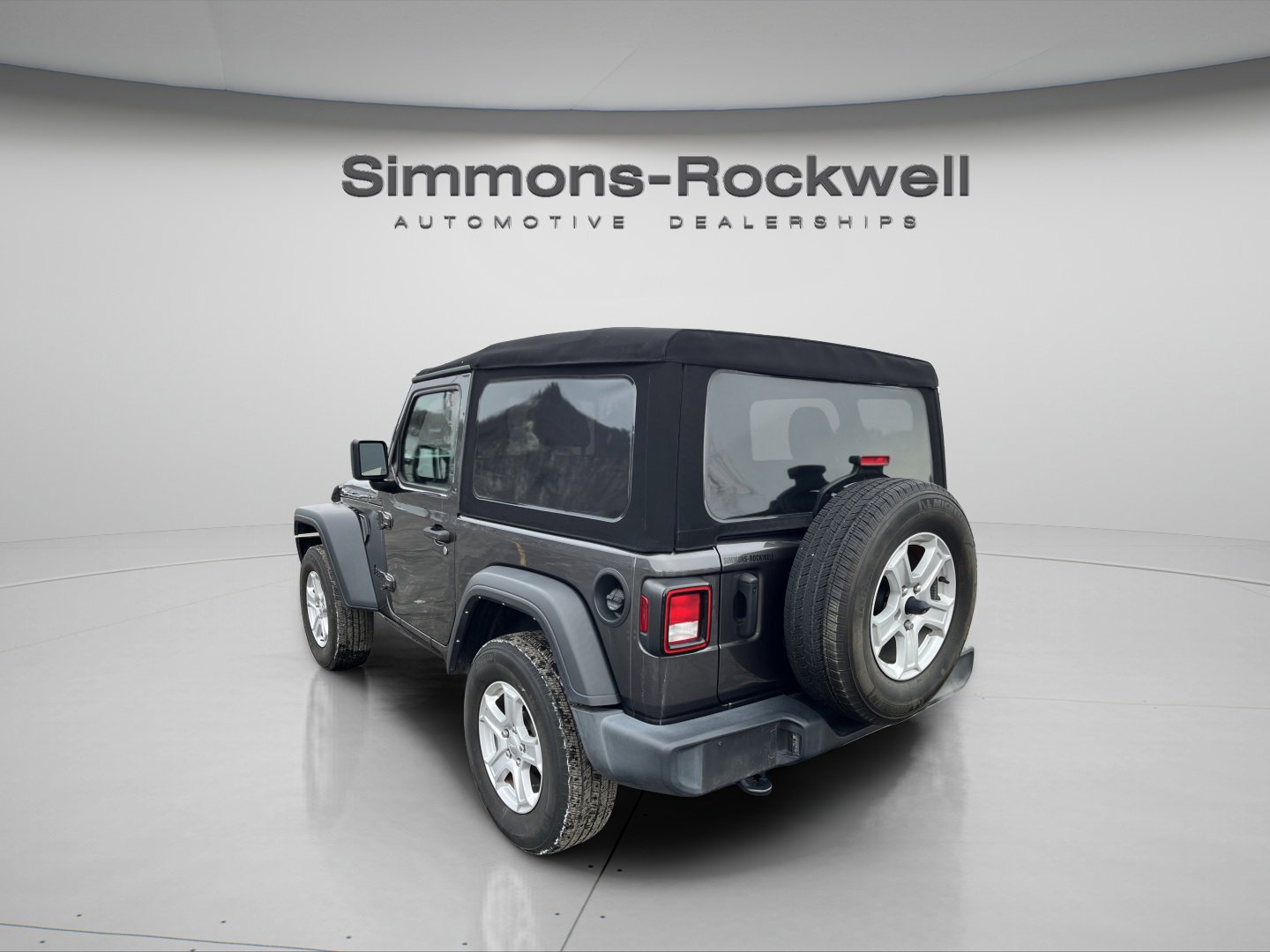Used 2022 Jeep Wrangler Sport S image 5