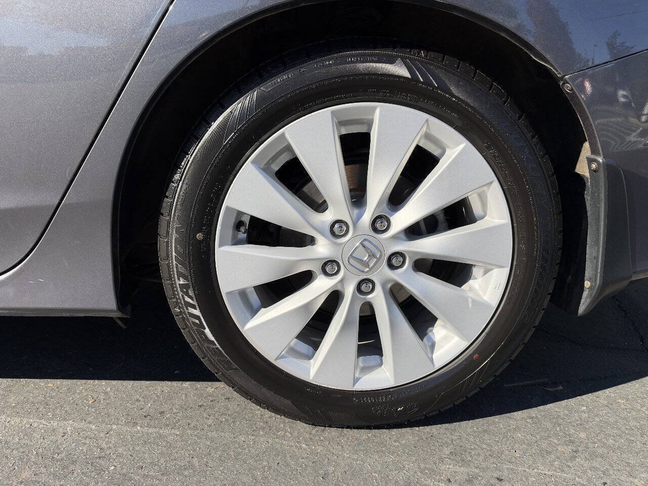 Used 2015 Honda Accord EX-L image 19