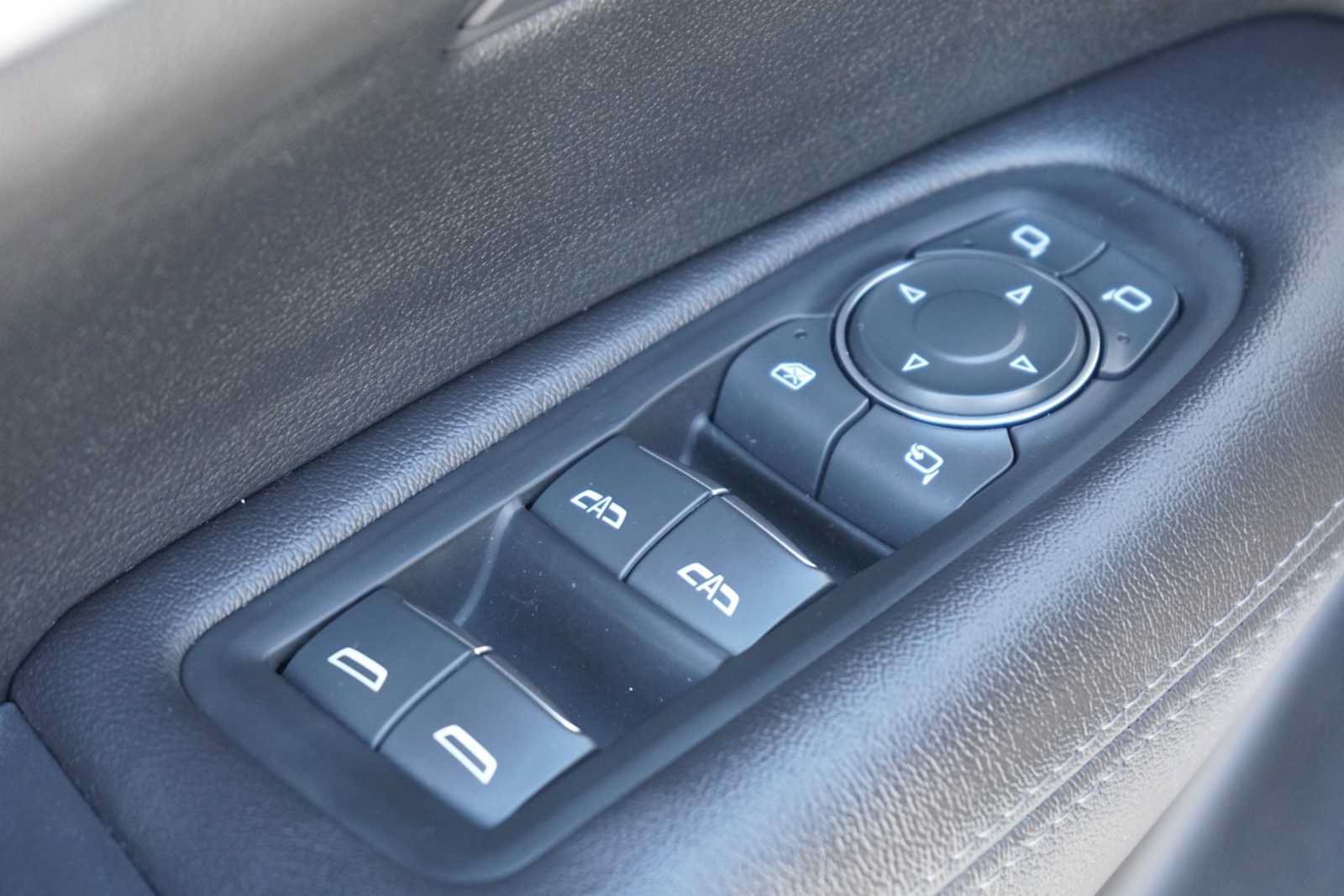 Used 2023 Cadillac XT5 Premium Luxury FWD image 17
