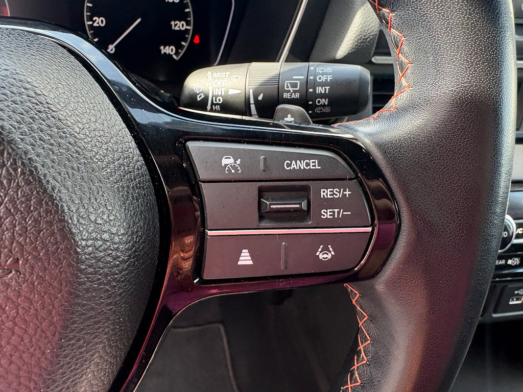 Certified 2025 Honda Pilot Sport image 14