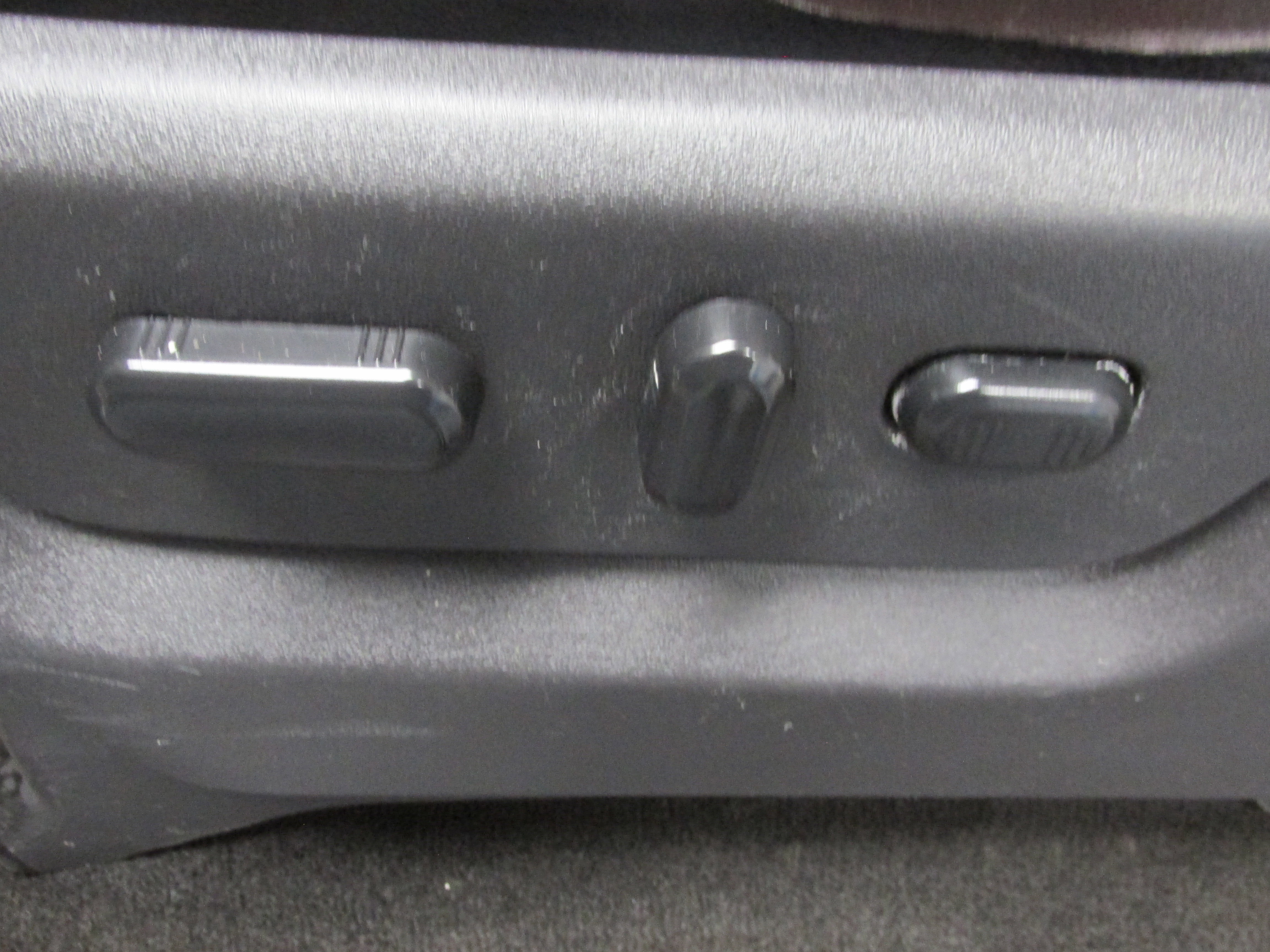 Used 2016 Ford F250 Lariat w/ Chrome Package image 31