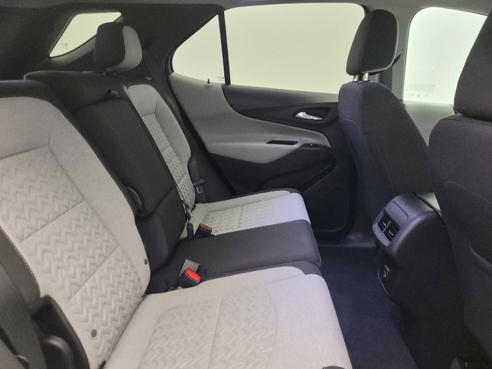 Used 2022 Chevrolet Equinox LT FWD image 19