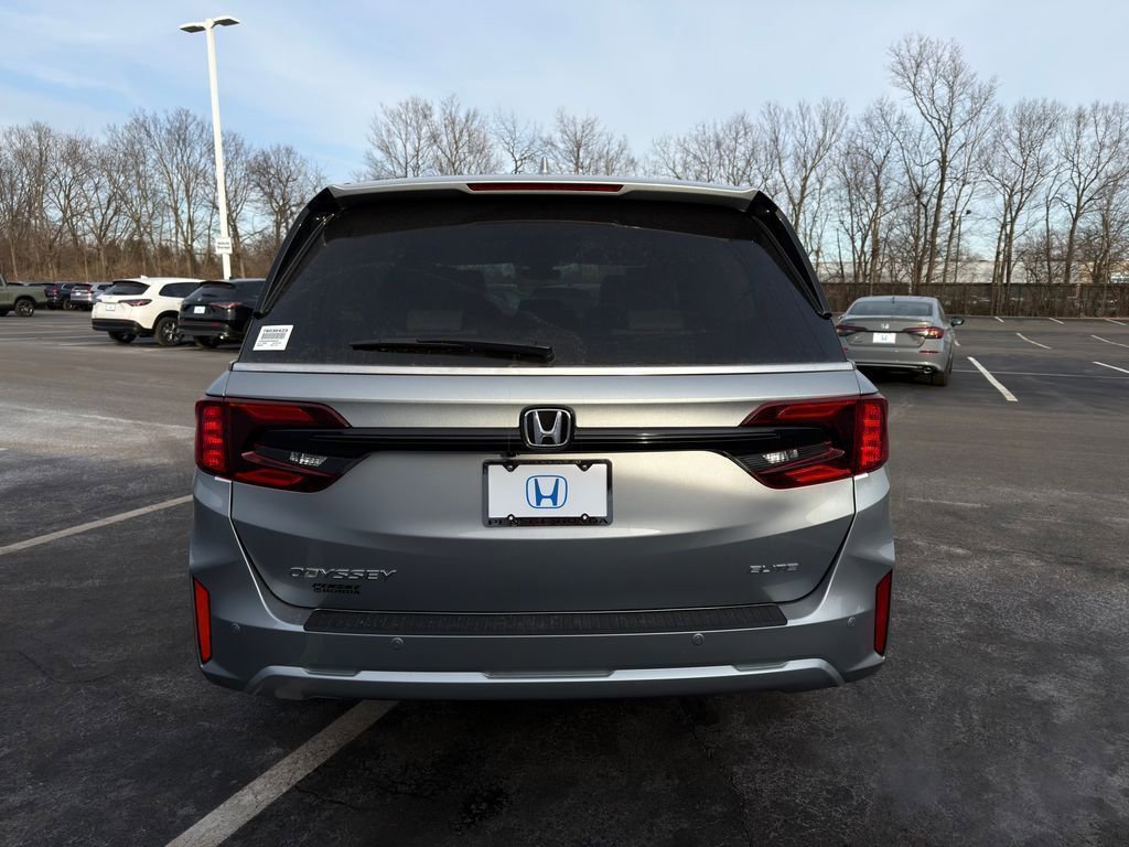Used 2026 Honda Odyssey Elite image 4
