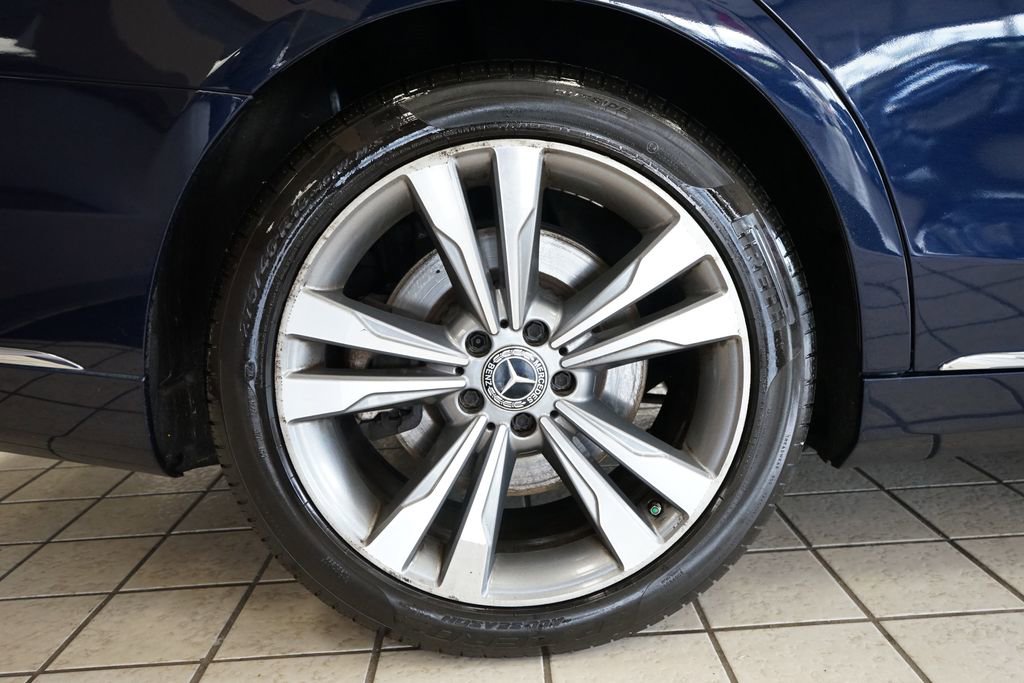 Used 2015 Mercedes-Benz S 550 4MATIC Sedan image 64
