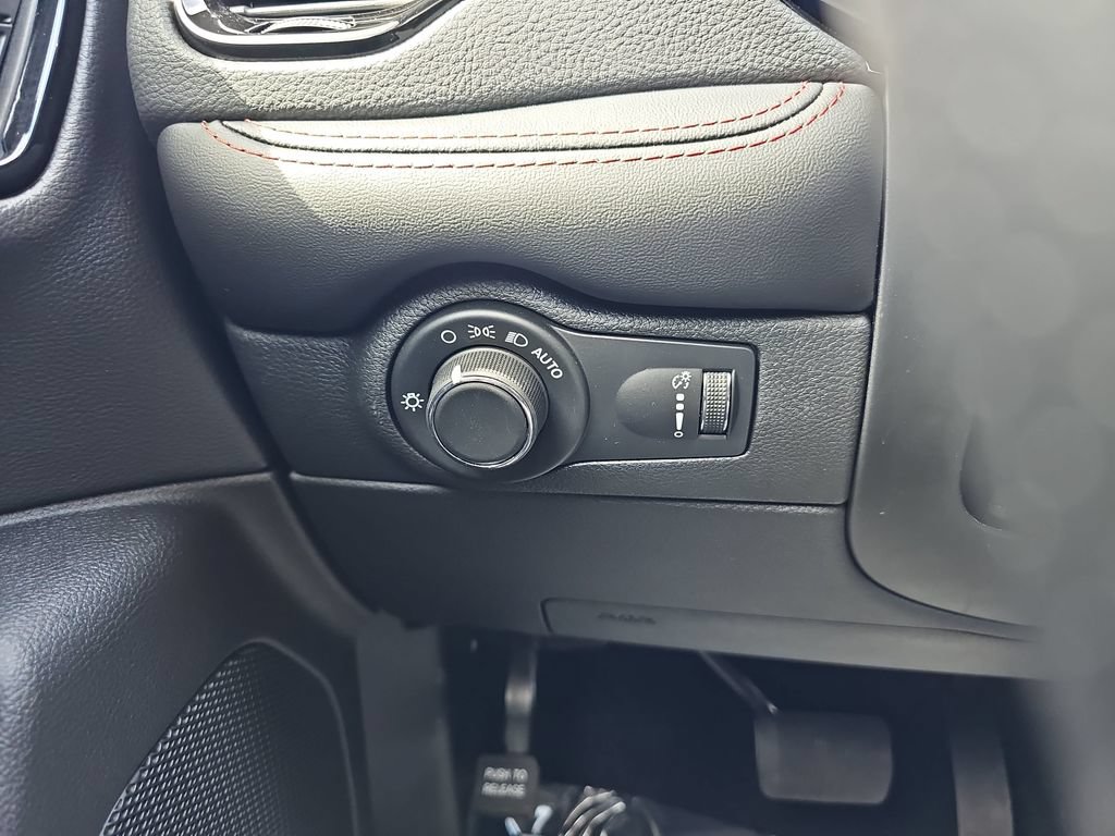 Used 2026 Dodge Durango GT AWD/4WD image 35