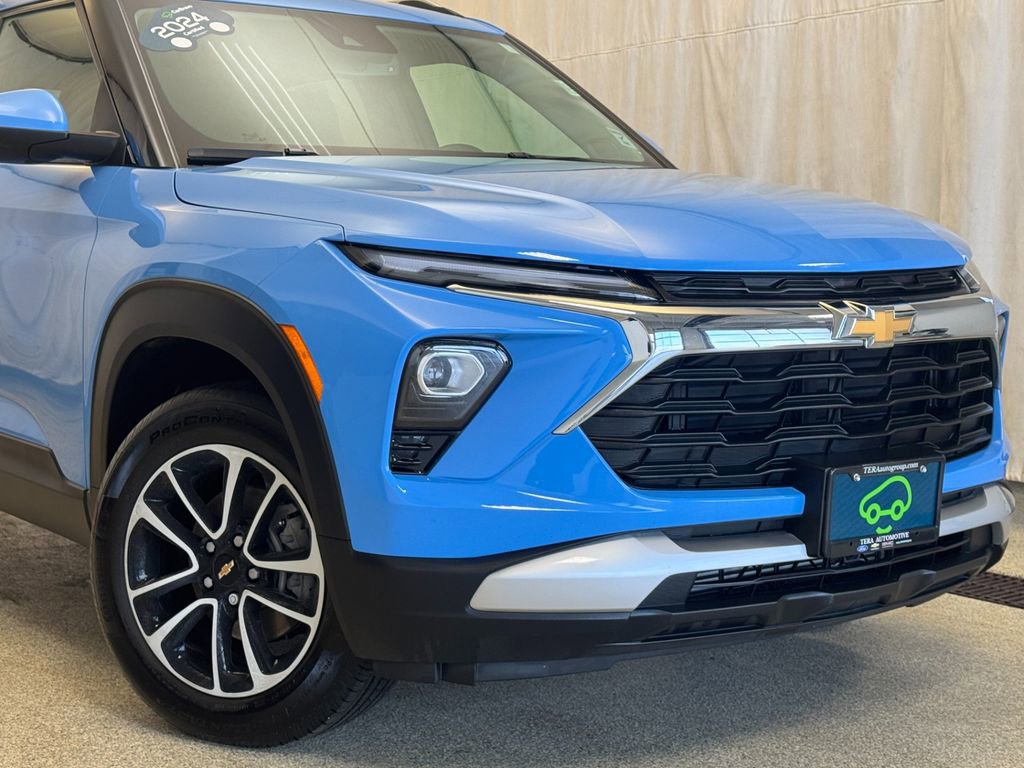 Certified 2024 Chevrolet TrailBlazer LT w/ Convenience Package image 2