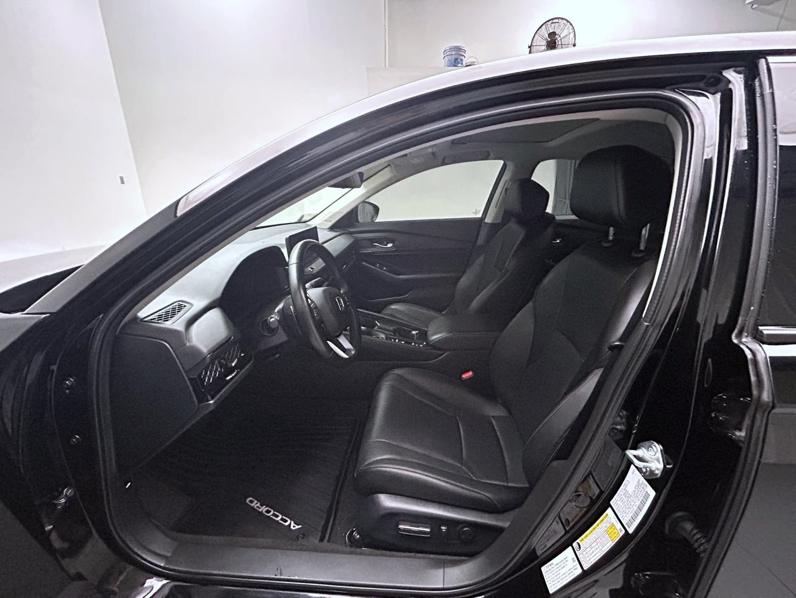 Used 2024 Honda Accord Touring image 10