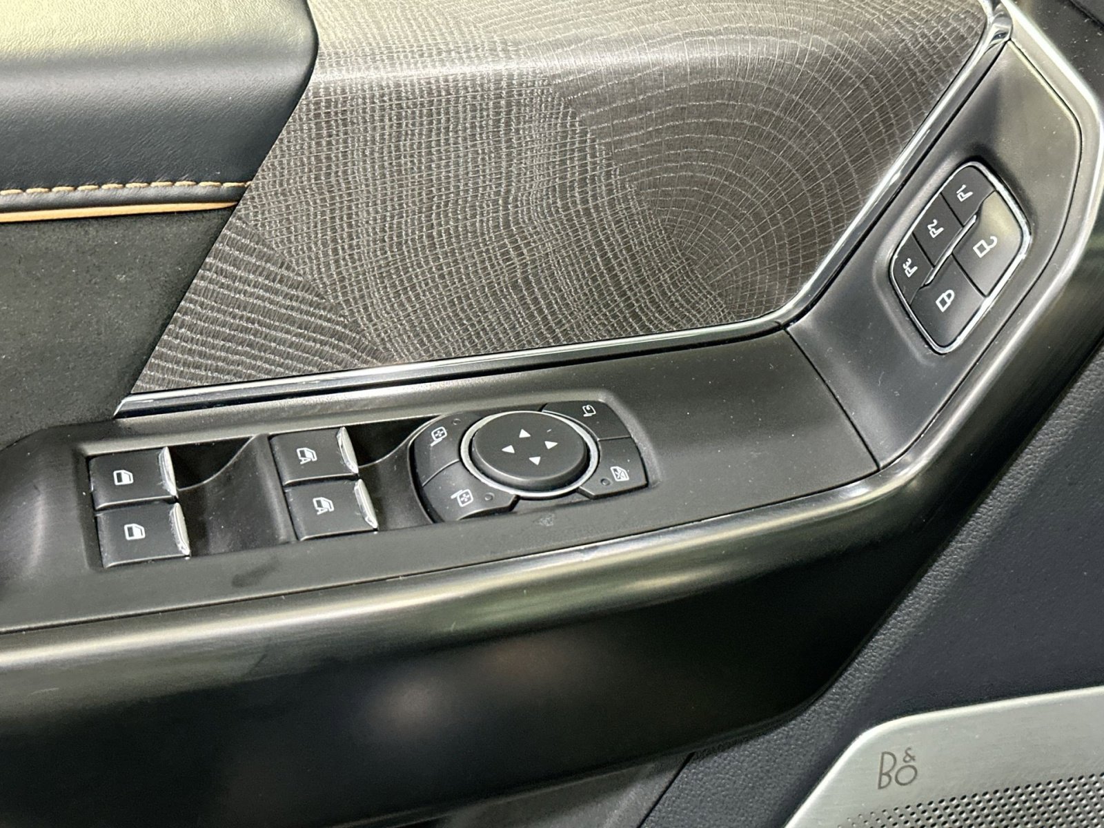 Used 2022 Ford F150 Platinum w/ Equipment Group 701A High image 16