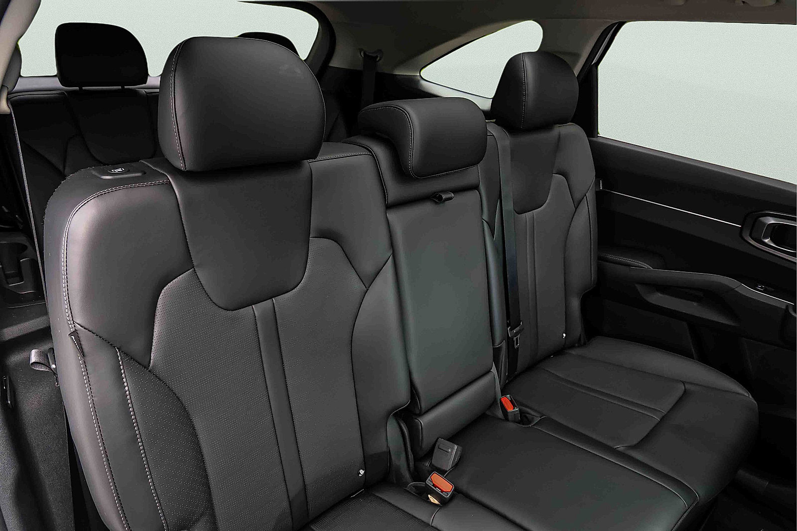 Certified 2026 Kia Sorento S w/ S Panoramic Sunroof Package FWD image 25