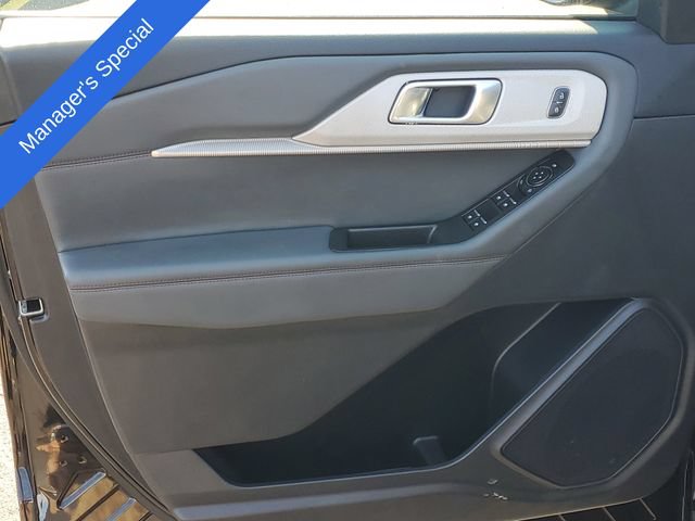 Certified 2025 Ford Explorer Active w/ Active Comfort Package AWD/4WD image 10