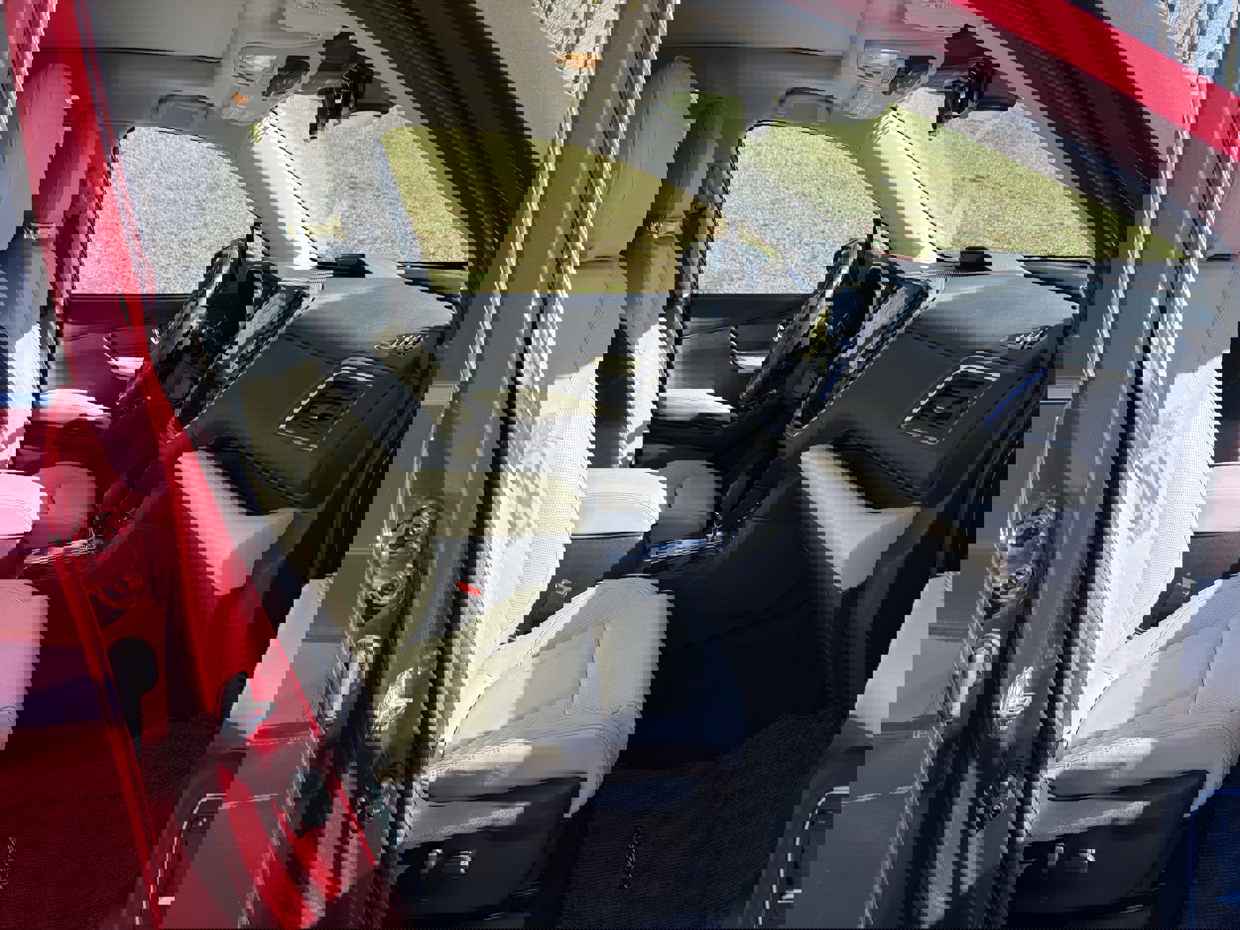 Certified 2024 Subaru Ascent Limited w/ Technology Package image 28