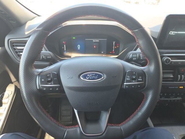 Used 2024 Ford Escape ST-Line Select AWD/4WD image 18