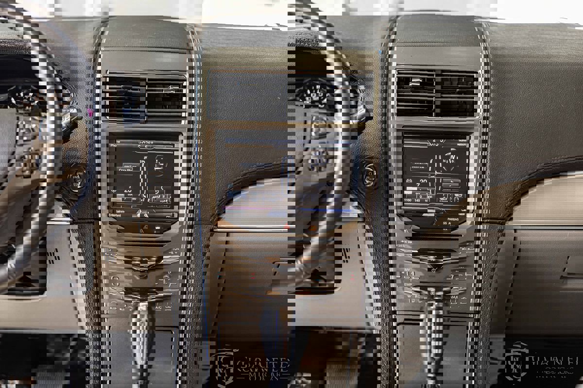 Used 2012 Lincoln MKX FWD image 36