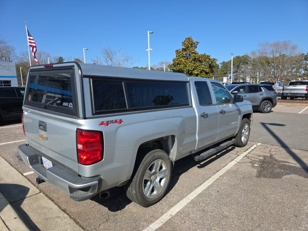 Used 2018 Chevrolet Silverado 1500 Custom w/ LPO, Street Package image 3
