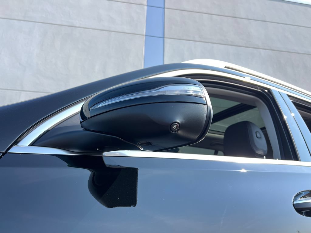 New 2026 Mercedes-Benz GLS 450 4MATIC image 32