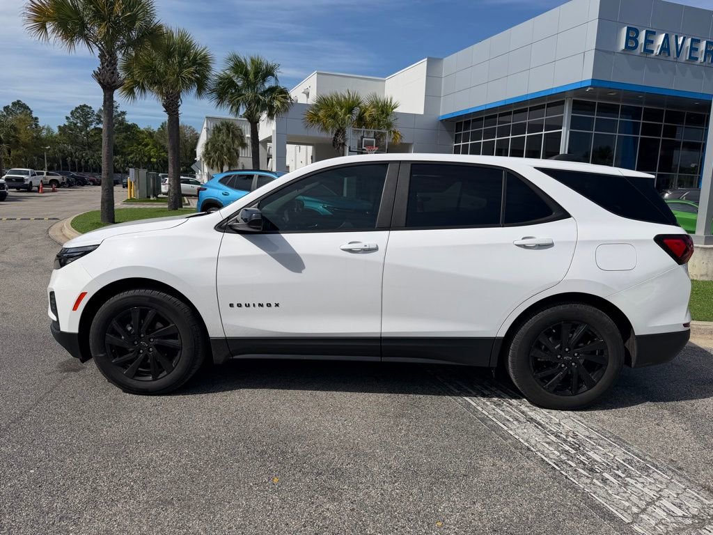 Used 2023 Chevrolet Equinox LS w/ LS Convenience Package image 7