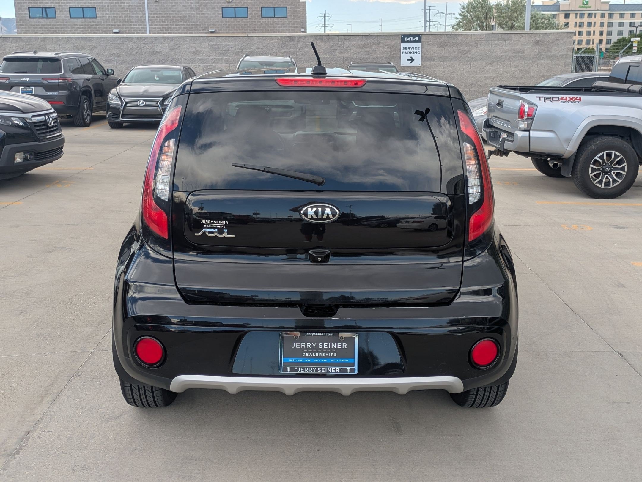 Used 2020 Kia Soul EX w/ Option Group 015 FWD image 4