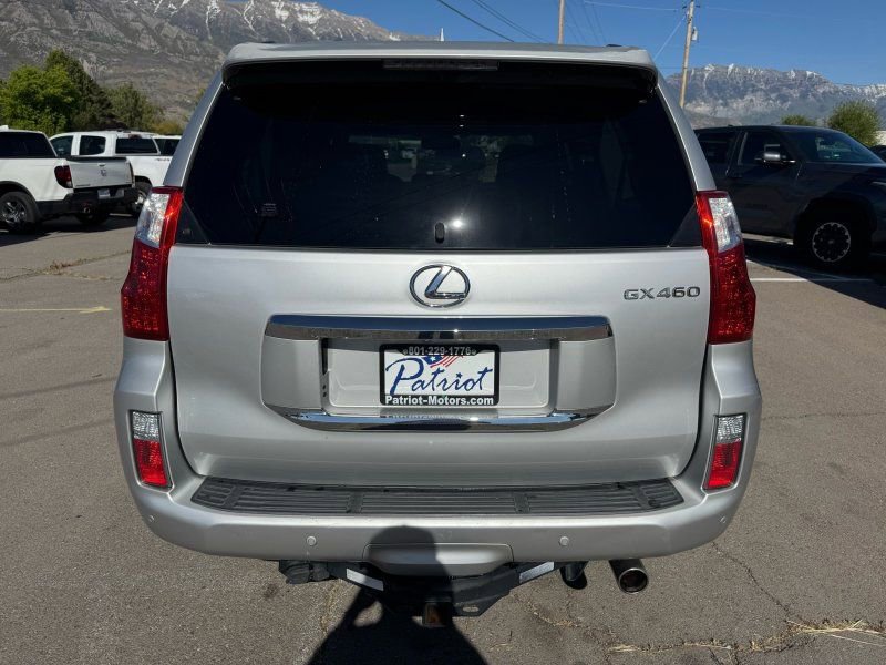 Used 2013 Lexus GX 460 Premium AWD/4WD image 4
