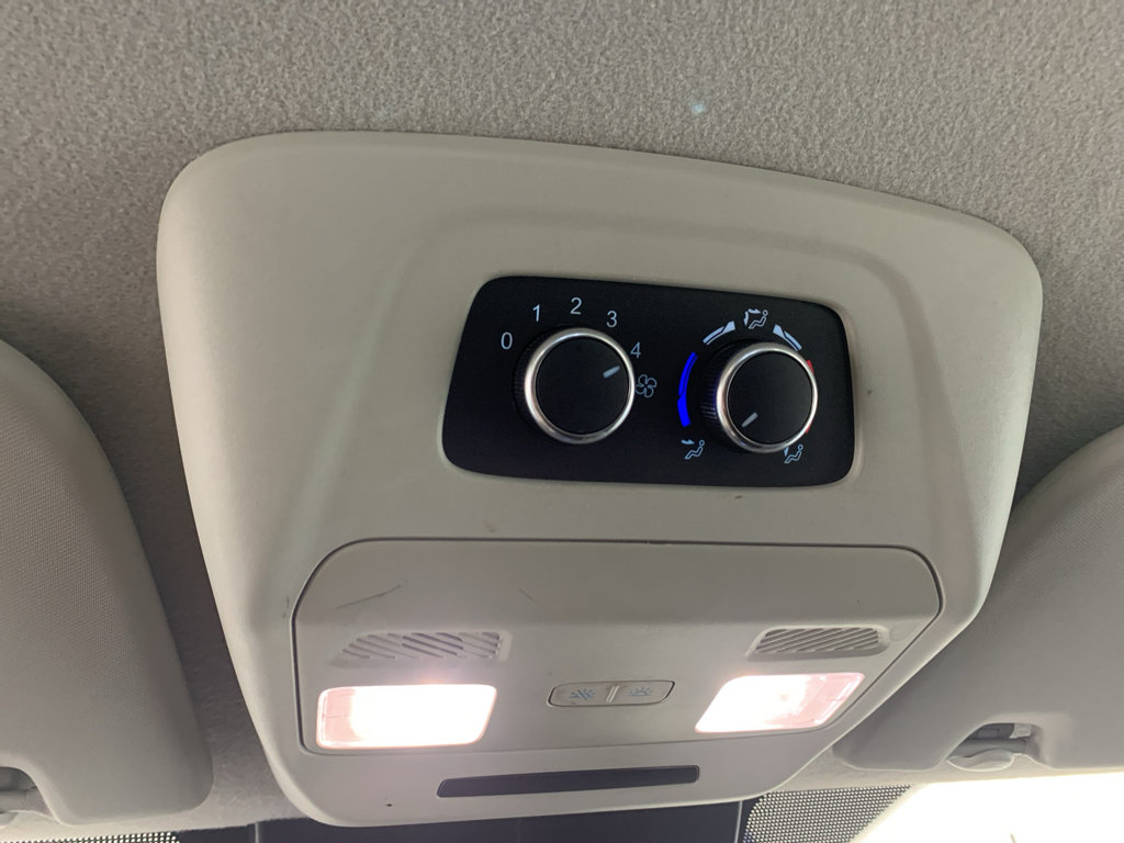 Used 2021 Ford Transit 350 XLT image 27