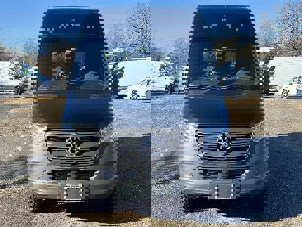 New 2025 Mercedes-Benz Sprinter 2500 image 1