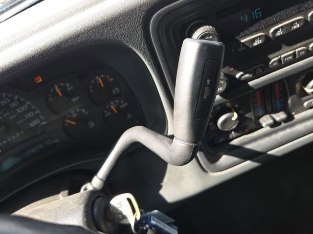 Used 2006 Chevrolet Tahoe LS w/ Smart Select Package RWD image 35