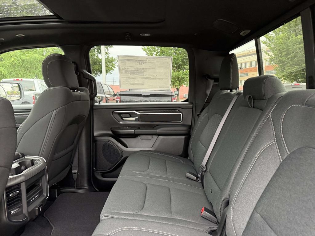 New 2026 RAM 1500 Big Horn AWD/4WD image 17