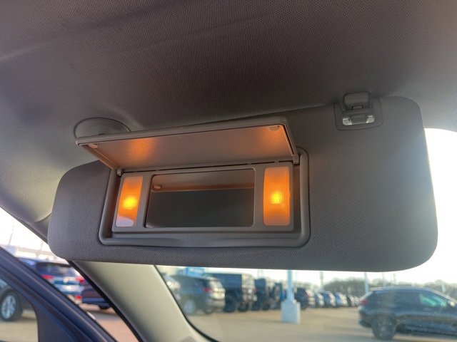 Used 2023 Chevrolet Malibu LT image 33