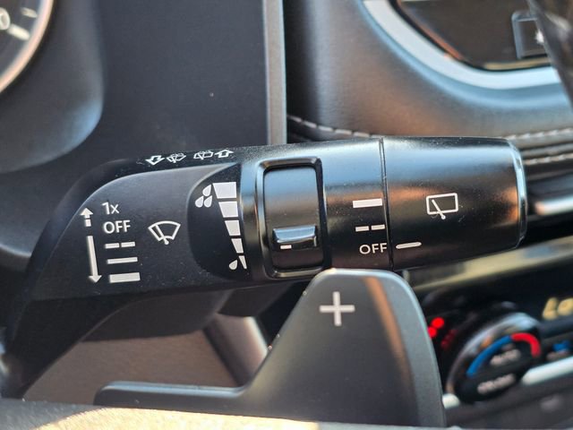 Used 2023 Nissan Rogue SL w/ SL Premium Package image 44