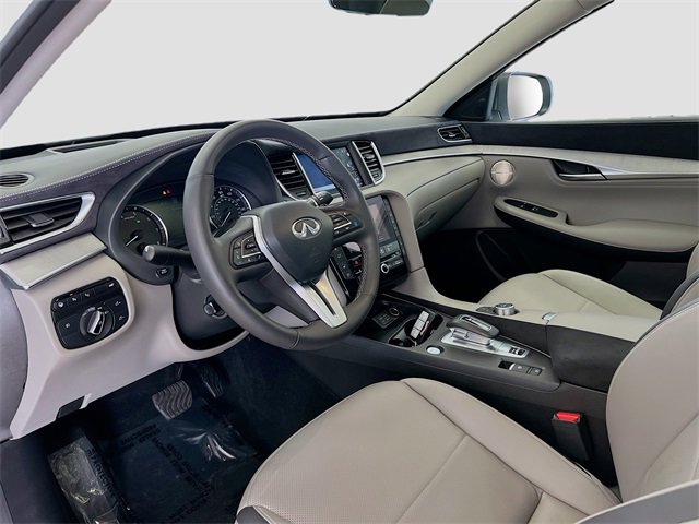 Used 2024 INFINITI QX50 Sensory w/ Accent Package image 22