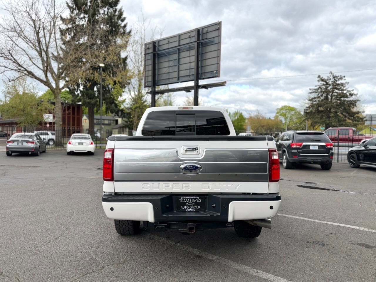 Used 2016 Ford F250 Platinum w/ FX4 Off-Road Package AWD/4WD image 6