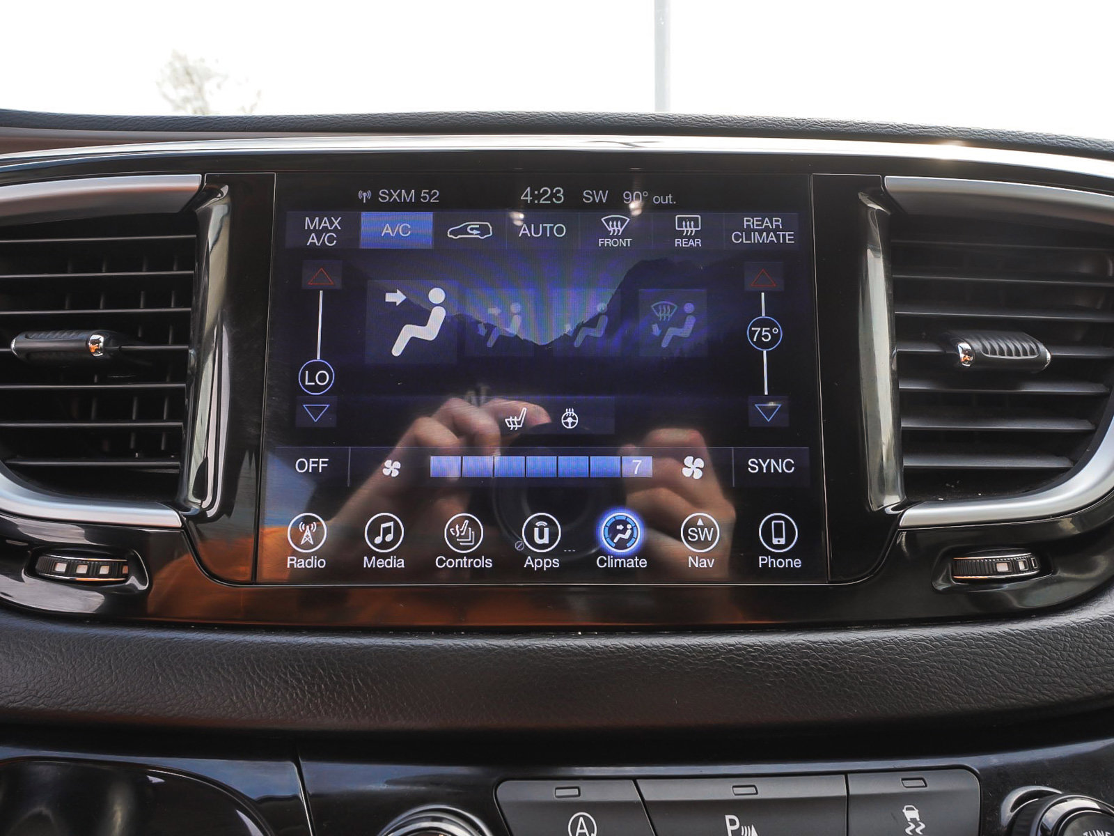 Used 2017 Chrysler Pacifica Touring-L Plus FWD image 25