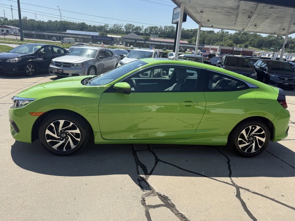 Used 2016 Honda Civic LX-P image 4