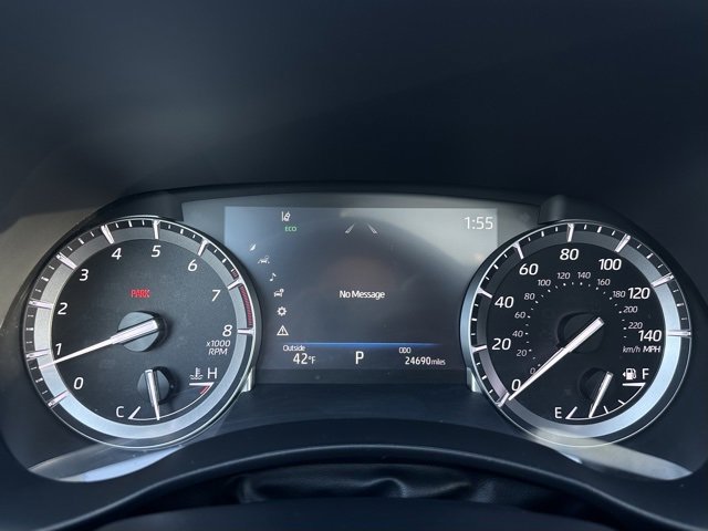 Used 2022 Toyota Highlander XLE image 18