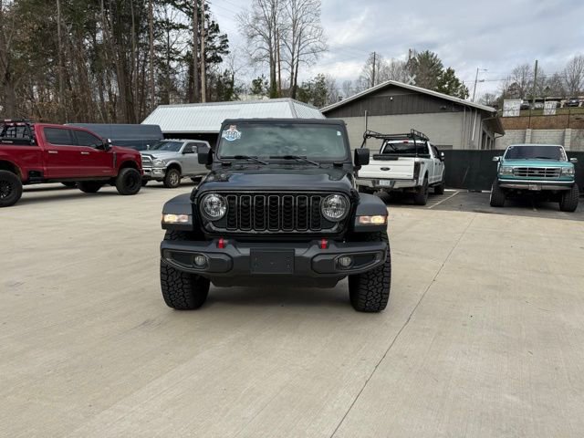 Used 2024 Jeep Gladiator Sport AWD/4WD image 12