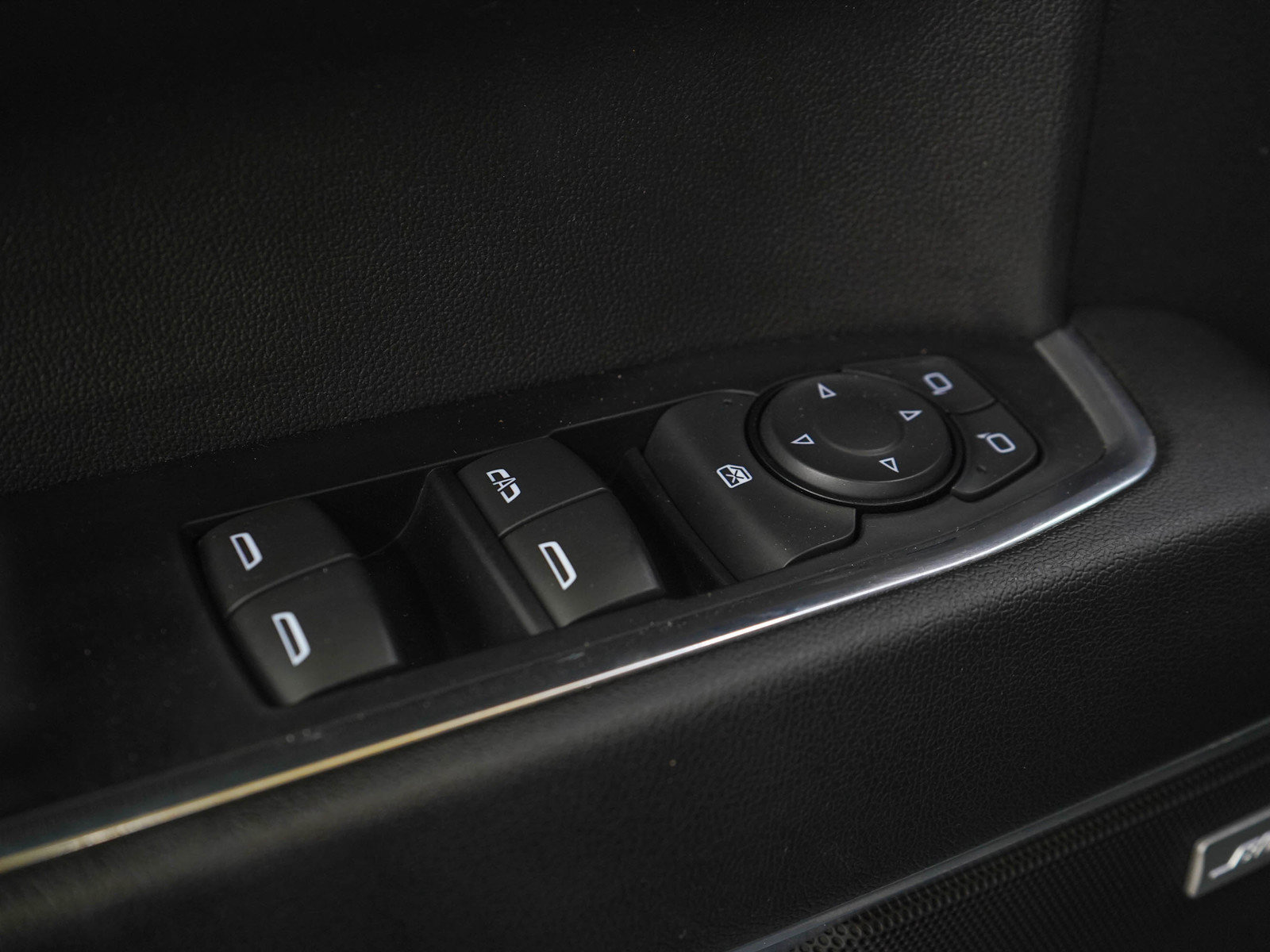 Used 2023 Chevrolet Silverado 1500 RST AWD/4WD image 22
