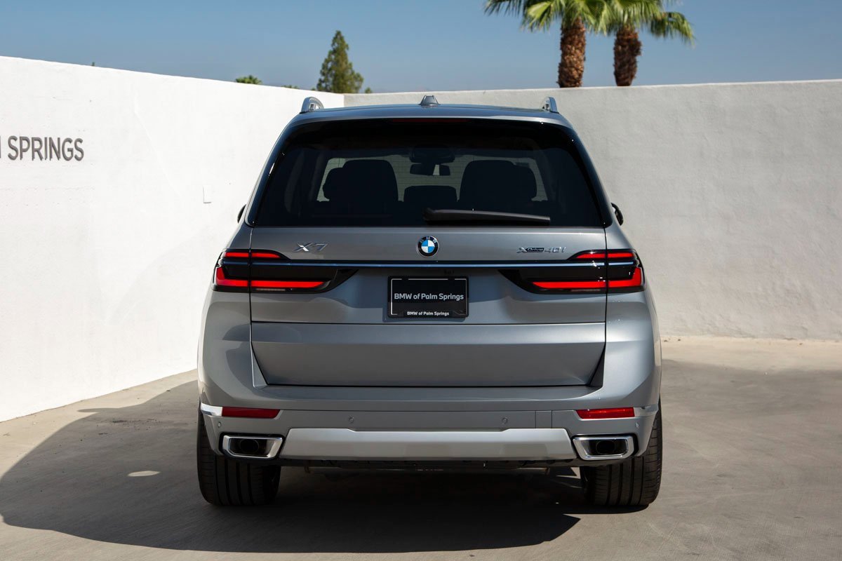 New 2026 BMW X7 xDrive40i w/ Executive Package image 7