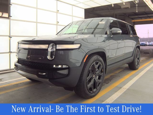 Used 2024 Rivian R1S Adventure image 1
