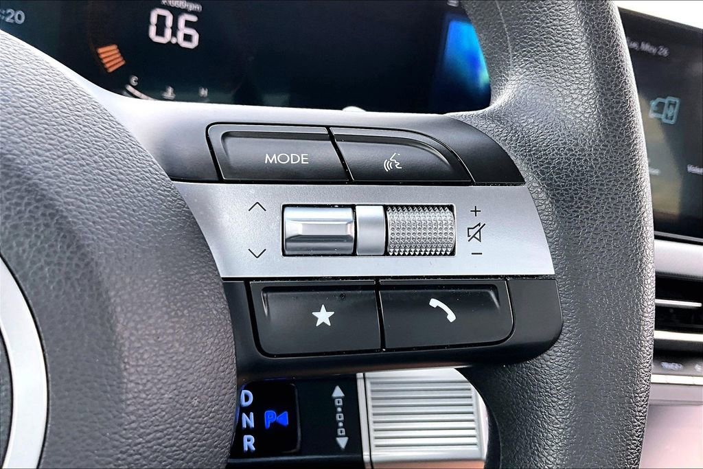 Used 2025 Hyundai Sonata SEL FWD image 18